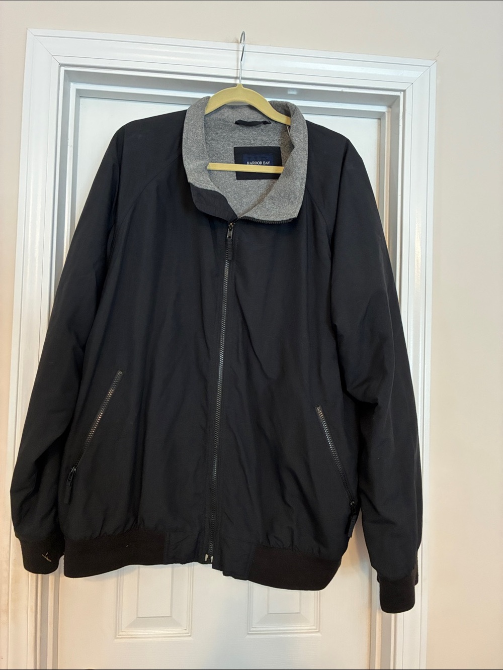 Harbor Bay Black Bomber Jacket with Gray Collar men’s 2XL hole in pocket